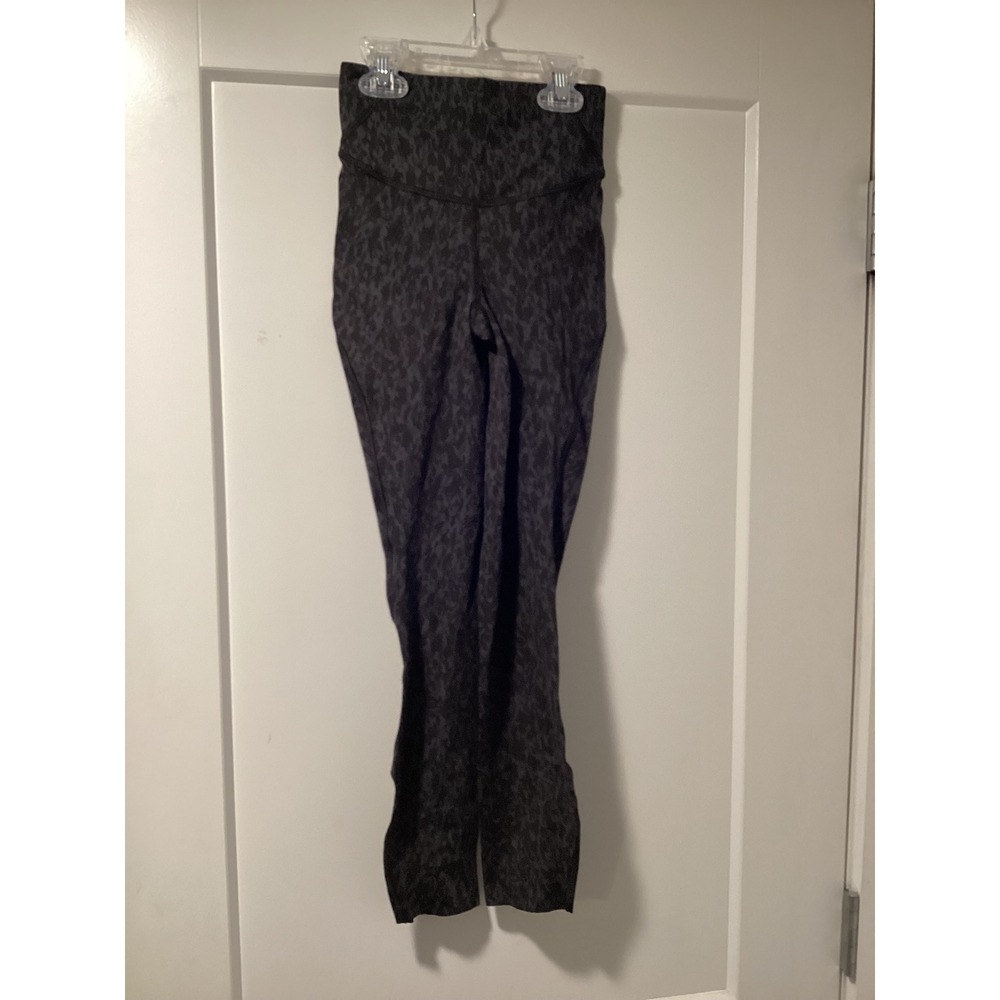 Lululemon High Rise Leggings Grey Black Leopard Camo Size 0